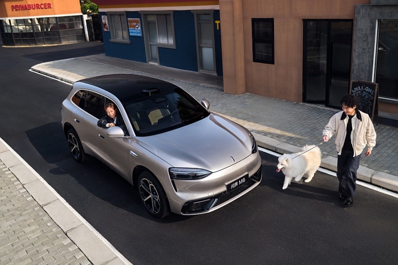 &laquo;Молодёжный&raquo; кроссовер Aito M6 доступен к заказу: куча фишек и полный привод