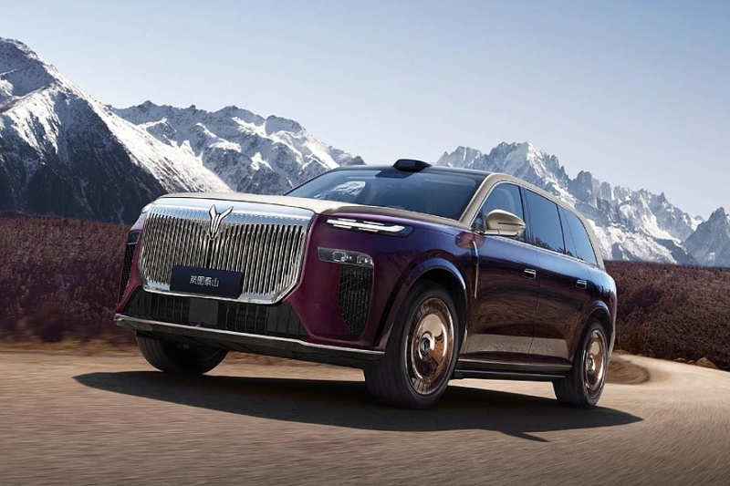 На подходе новый кроссовер Voyah Taishan X8 – младший брат Voyah Taishan