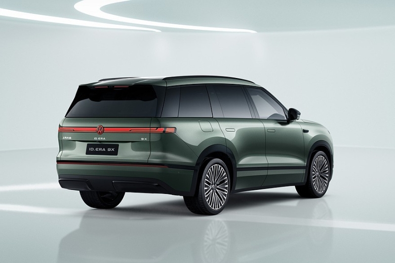 Новейший кроссовер Volkswagen ID.Era 9X стартует с полным приводом