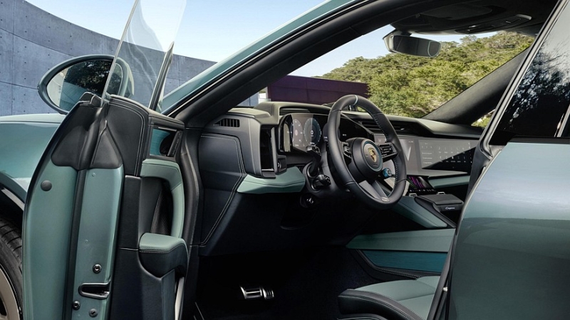 Пополнение в семействе: Porsche Cayenne S Electric расположился между базовой версией и Turbo