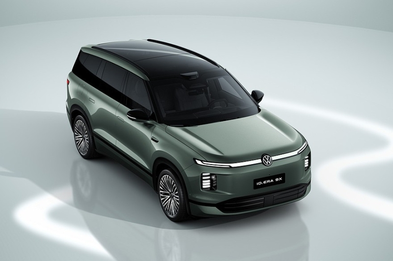 Серийный кроссовер Volkswagen ID.Era 9X: полноценные изображения салона