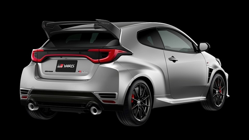 Toyota GR Yaris опять обновлён: гоночный руль для всех версий и улучшенная управляемость