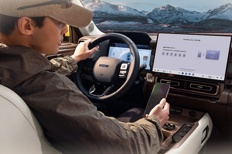 Удлинённый кроссовер Haval Raptor Plus: показан интерьер