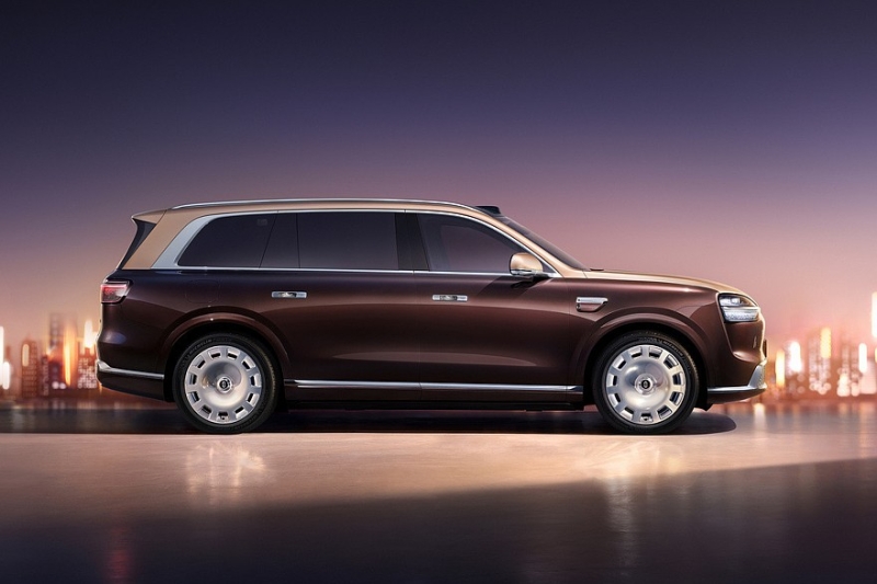 Анонсирован обновлённый флагманский кроссовер Aito M9: больше, мощнее и умнее