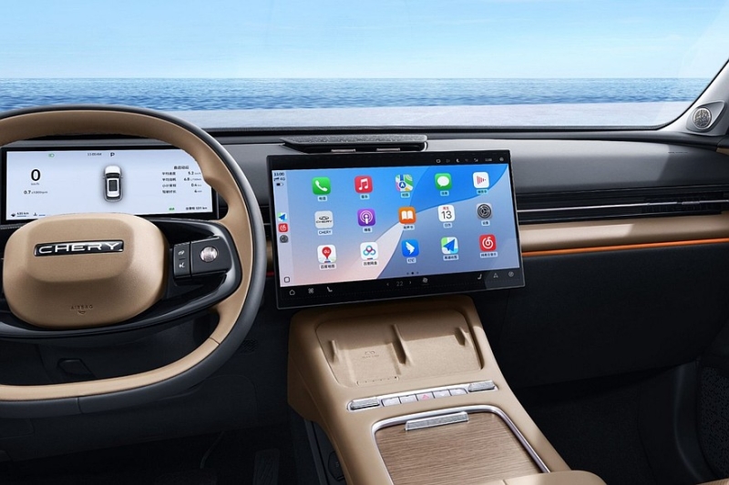 Chery Tiggo 7: рестайлинг самого доступного кроссовера и новая версия на базе Omoda C7