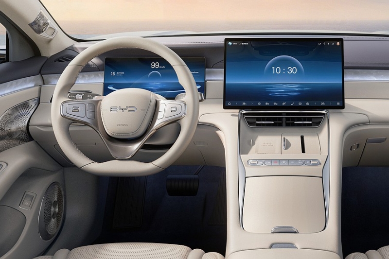 Флагманский седан BYD Seal 08 готовится к старту продаж