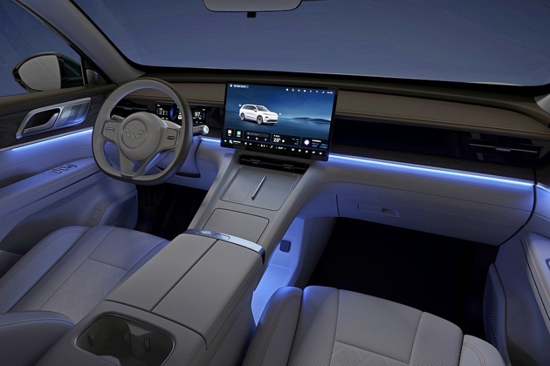 GM и SAIC готовят к премьере большой кроссовер Wuling Starlight L в новом стиле