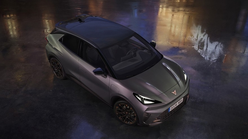 Готов соперник для Renault 5 и Alpine A290: полностью рассекречен хэтчбек Cupra Raval