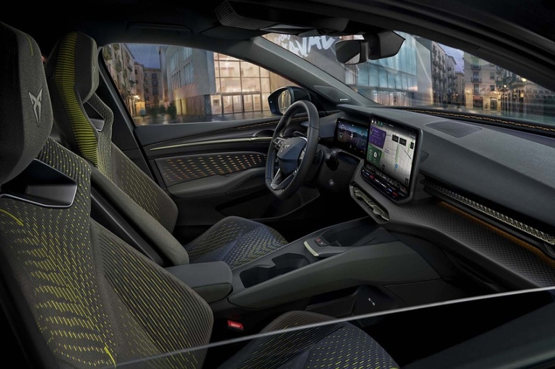 Готов соперник для Renault 5 и Alpine A290: полностью рассекречен хэтчбек Cupra Raval