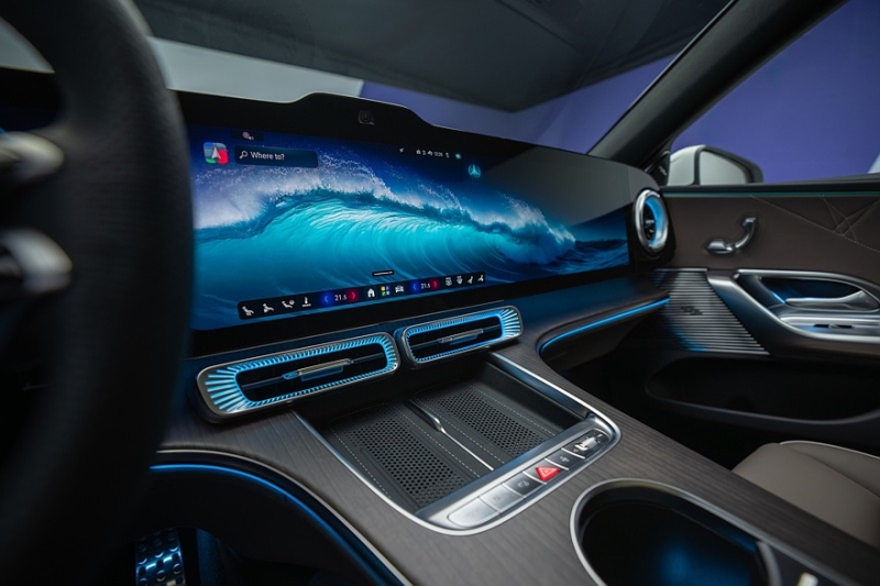 Как будто играет одна и та же пластинка: представлен Mercedes-Benz C-Class electric