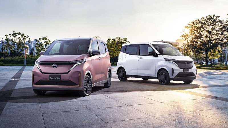 Nissan рассекретил обновлённый кей-кар Sakura, цены известны