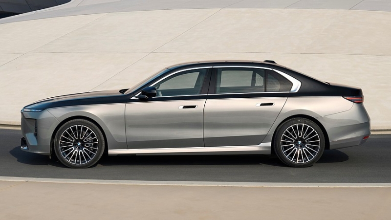 Обновлённый BMW 7 Series: без повышения напряжения, зато с остромодным салоном