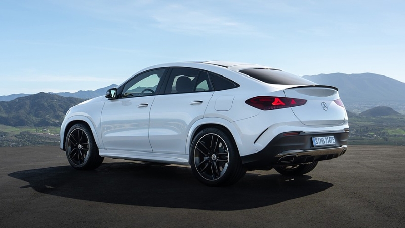 Рассекречены обновлённые кроссоверы Mercedes GLE, GLE Coupe и GLS