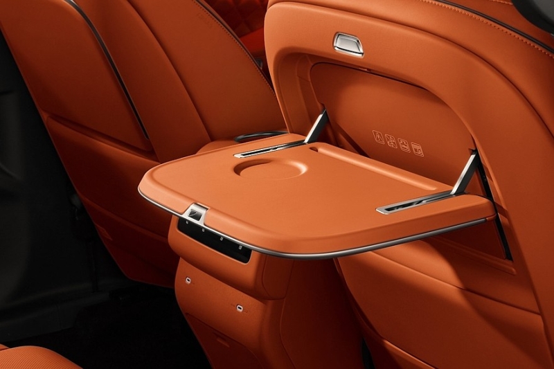 Роскошный кроссовер Wey V9X доступен к заказу: полный привод уже в базе и два варианта длины