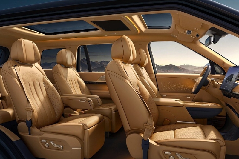 Рывок в премиум: флагманский кроссовер Xpeng GX выходит на рынок с &laquo;полным фаршем&raquo;