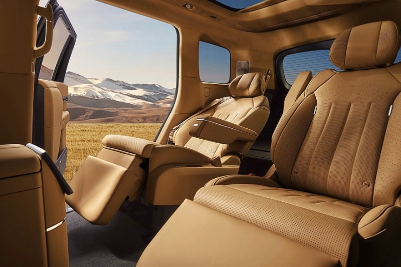 Рывок в премиум: флагманский кроссовер Xpeng GX выходит на рынок с &laquo;полным фаршем&raquo;