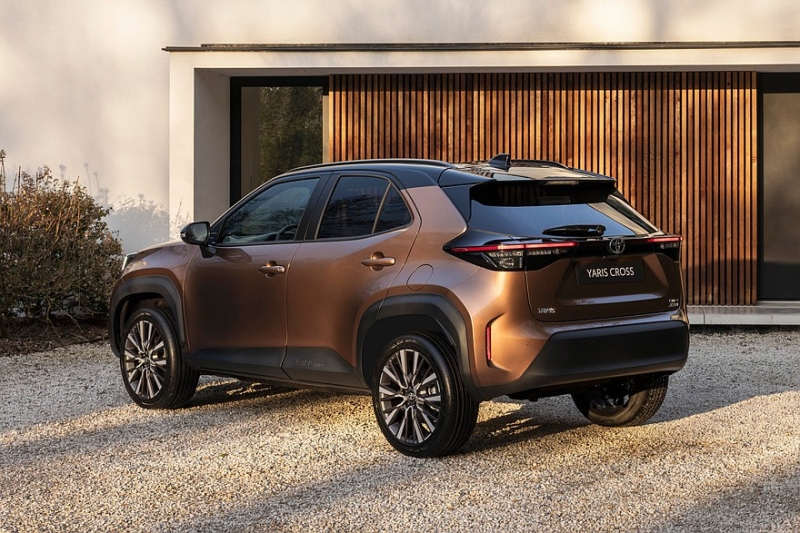 Toyota Yaris Cross обновился по подобию старших моделей