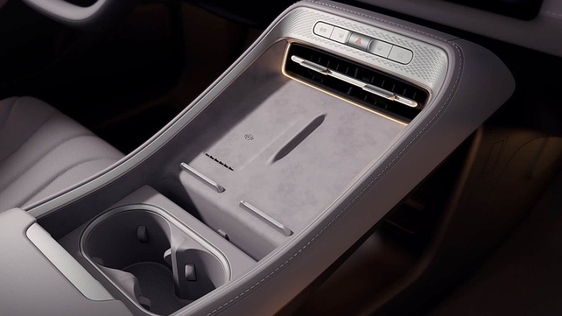 Бизнес-седан Roewe M7 выходит на рынок: дёшево и при этом богато