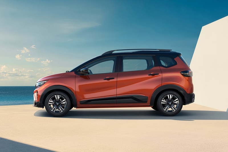 Бюджетный компактвэн Nissan на базе Renault Triber: это Gravite, в продаже &ndash; в 2026 году