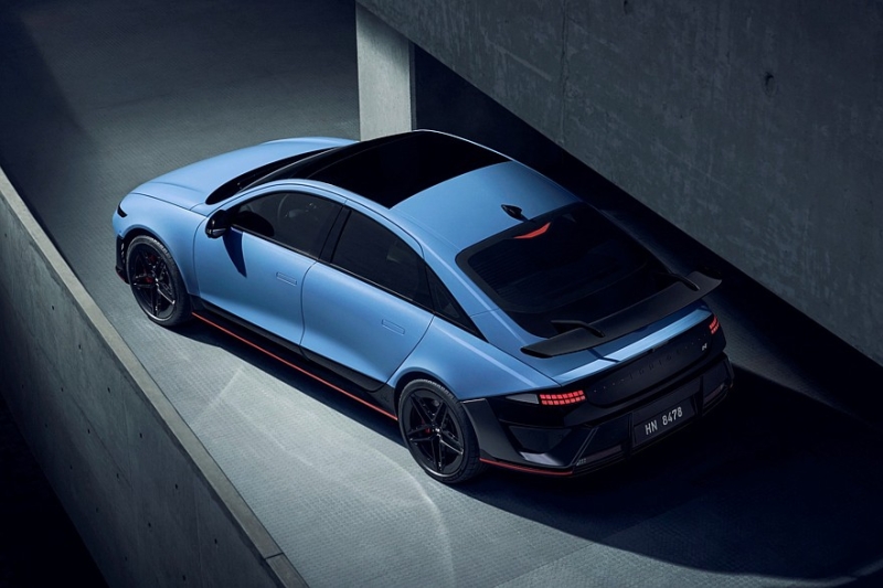 Долгожданный спортседан Hyundai Ioniq 6 N оказался бесконечно далёк от Xiaomi SU7 Ultra