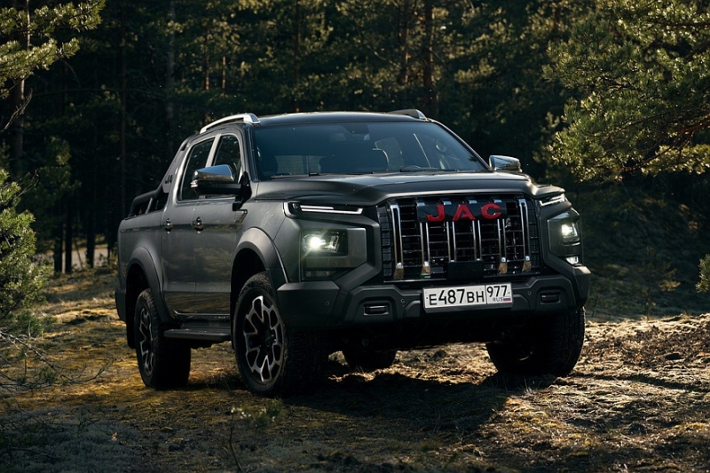 Флагманский пикап JAC T9 в России: теперь с дизелем, цена известна