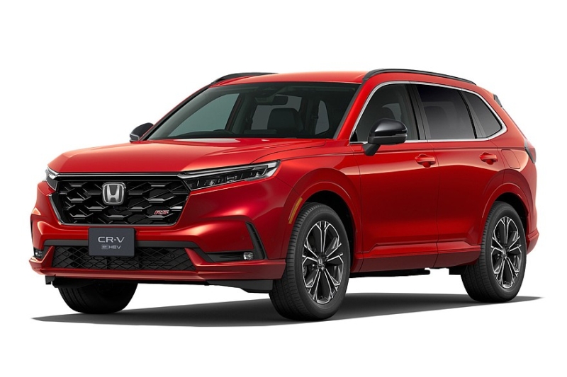 Honda CR-V готовится выйти на домашний рынок и подбирает аксессуары по торжественному случаю