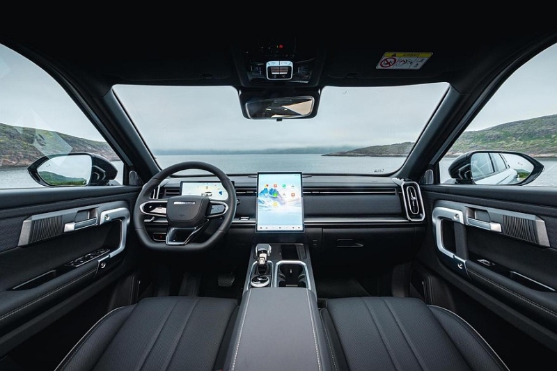 Jaecoo J7 с дизайном в стиле Range Rover Evoque и новым мотором: цены в России