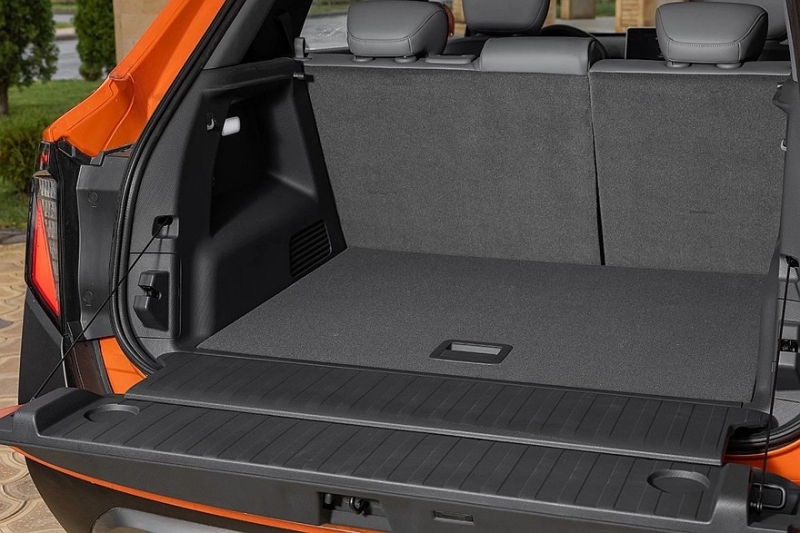 Кроссовер Nammi 06 от Dongfeng добрался до России под видом Evolute i-Joy нового поколения