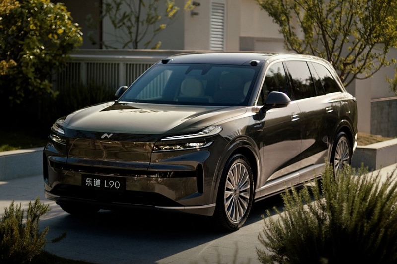 Кроссовер Onvo L90 от Nio доступен к заказу: необычный багажник спереди и богатое оснащение