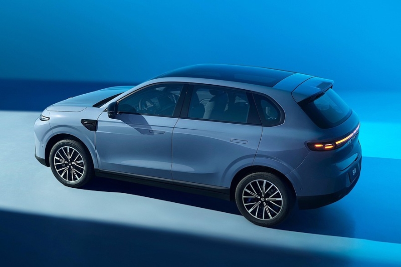 Leapmotor B10 выходит на европейский рынок по недосягаемой для конкурентов цене