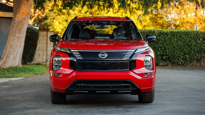 Nissan Rogue PHEV, копия Mitsubishi Outlander, обзавёлся ценником и оказался дороже донора