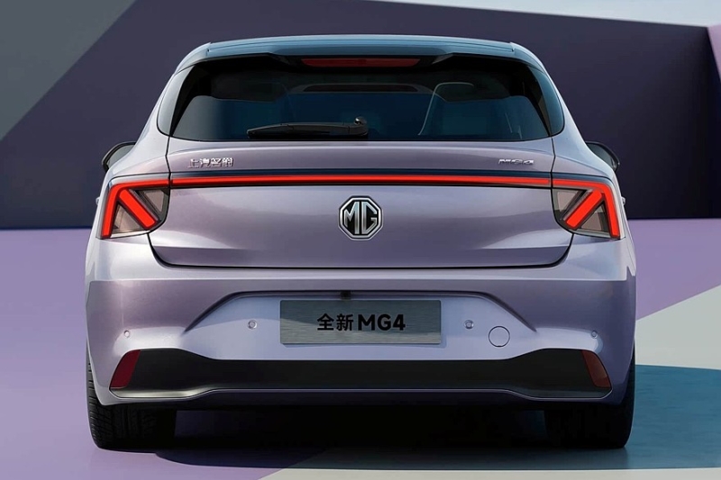Новый MG 4 полностью рассекречен: женский вайб и намного дешевле предшественника