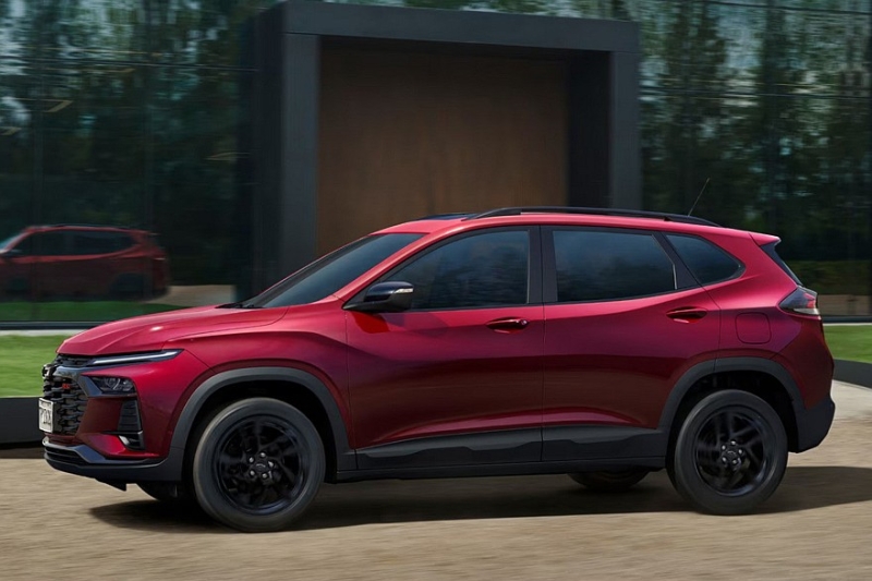 Обновлённый Chevrolet Tracker выходит на рынок: модный дизайн и два мотора
