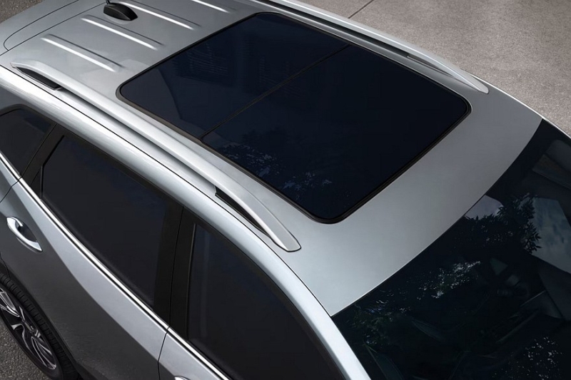 Обновлённый Chevrolet Tracker выходит на рынок: модный дизайн и два мотора