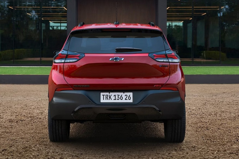 Обновлённый Chevrolet Tracker выходит на рынок: модный дизайн и два мотора