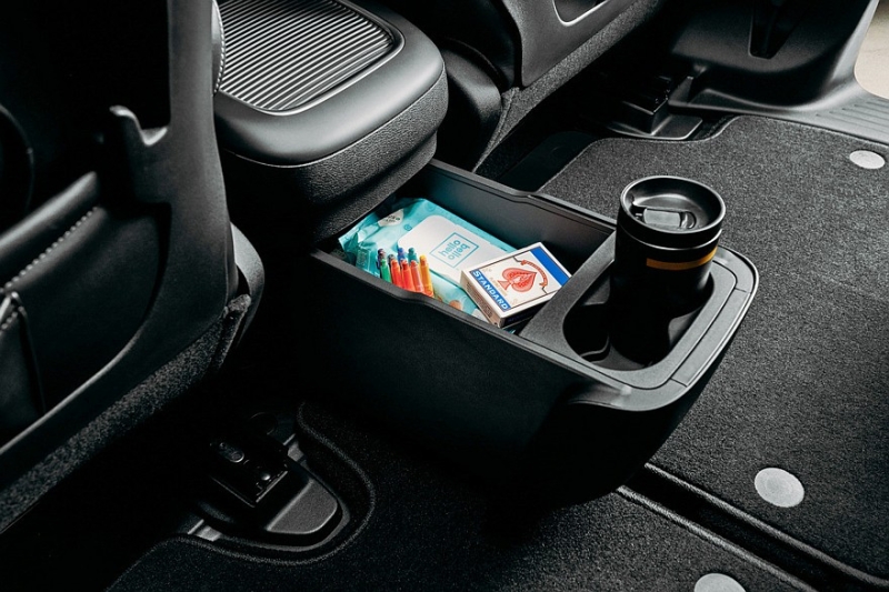 Обновлённый минивэн Chrysler Pacifica предложен с прежним мотором V6