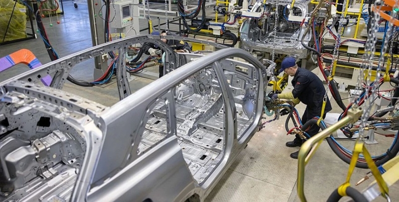 Производство моделей Evolute в РФ: теперь со сваркой и окраской кузовов