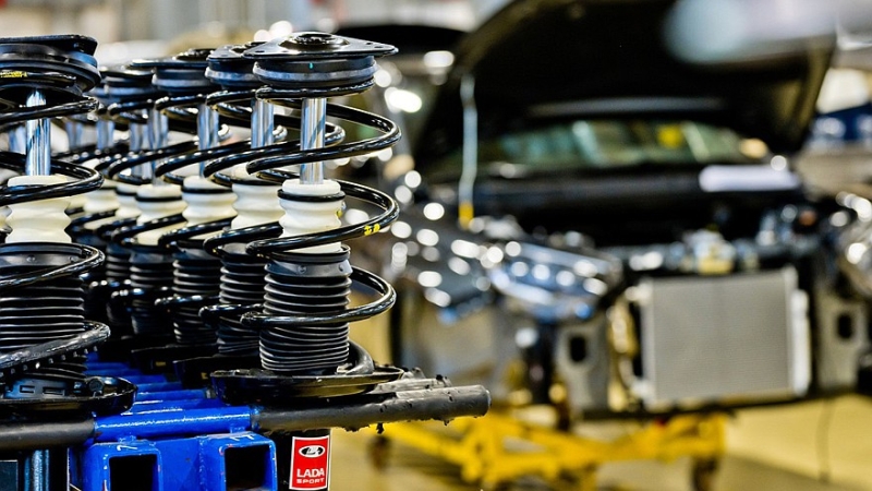 Стартовало производство новых седанов и универсалов Lada Vesta Sport