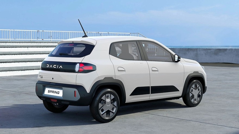 Утильсбор наоборот: Dacia Spring теперь можно купить в Италии всего за 3900 евро!